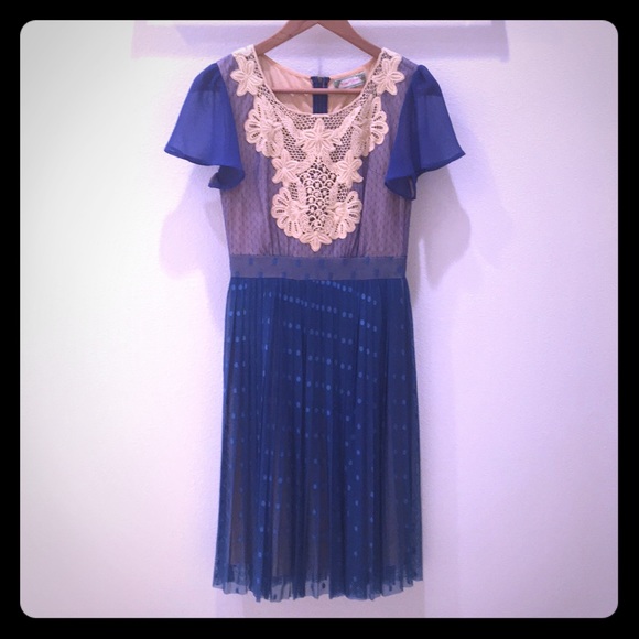 Flying Tomato Dresses & Skirts - Flying Tomato embroidered dress NWOT